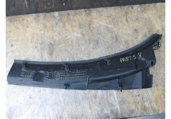 Пластик під лобове скло (лівий, правий) Peugeot Partner, Citroen Berlingo, 9642405777, 9642405787, 02-08.